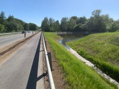 Ny cykelsti på Overdrevsvejen øst for jernbanen. Foto: Vejdirektoratet